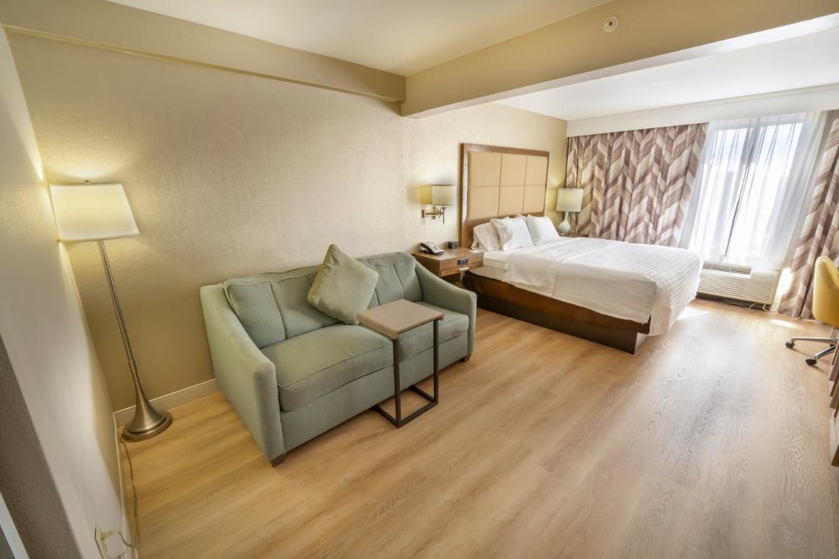 Hampton Inn Jacksonville South/I-95 at JTB - Housity