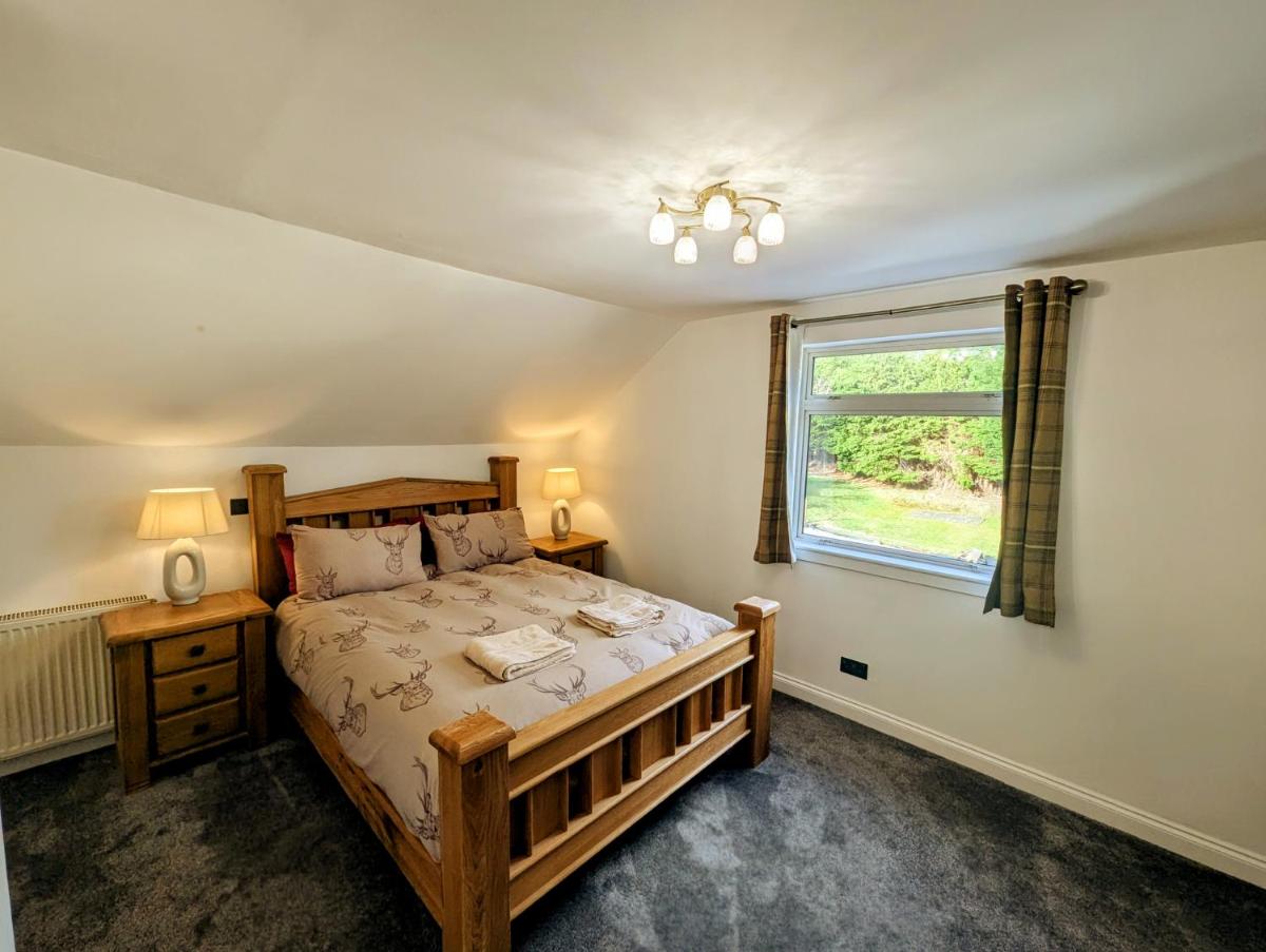 Appin House - Housity