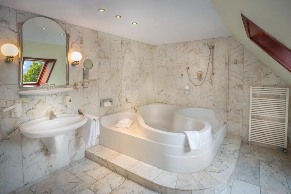 Hotel Stettiner Hof - Housity
