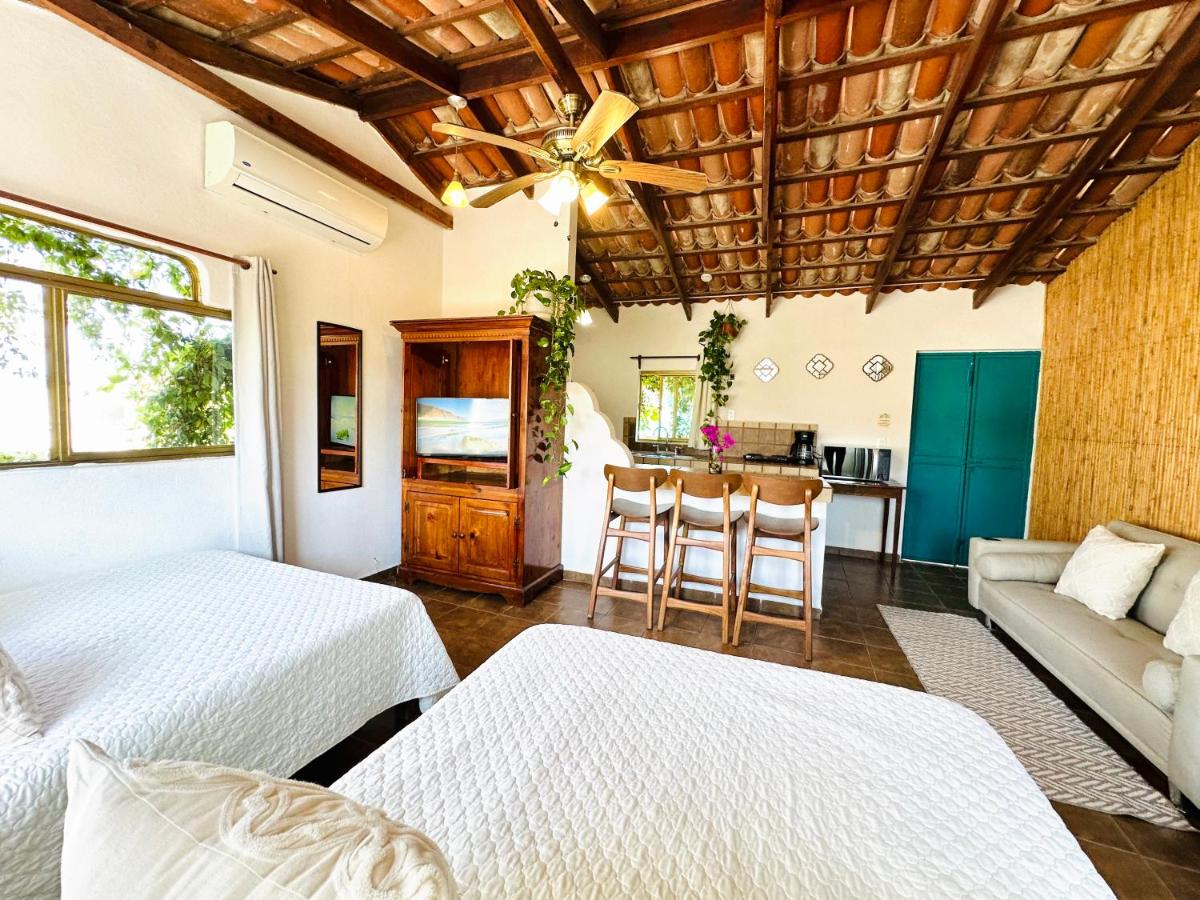 CABO BOHEMIA Tropical Garden Studios - Hizvo
