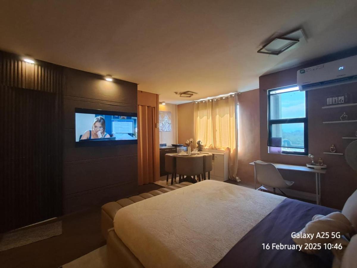 The Barracks Staycation - Housity