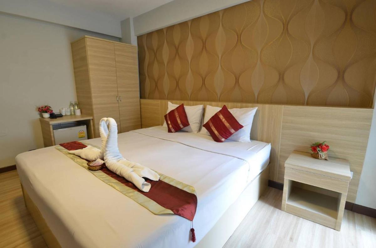 Station 203 Hotel - Housity