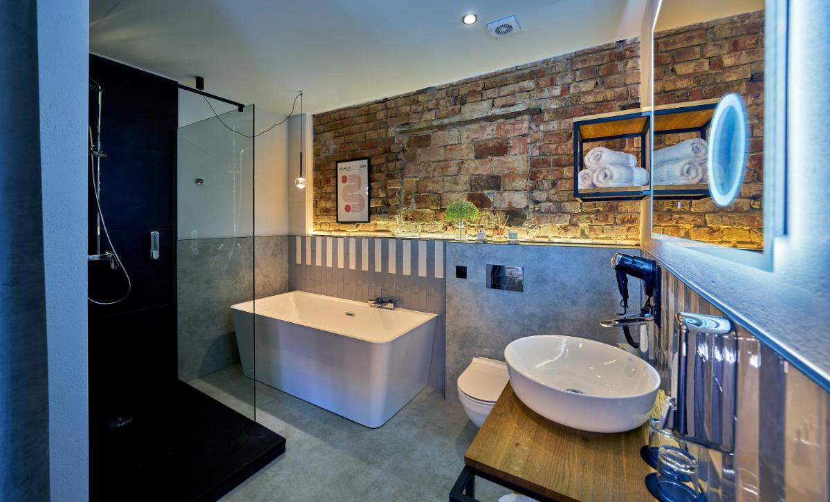 Hotel Sobieskiego 9 - Housity