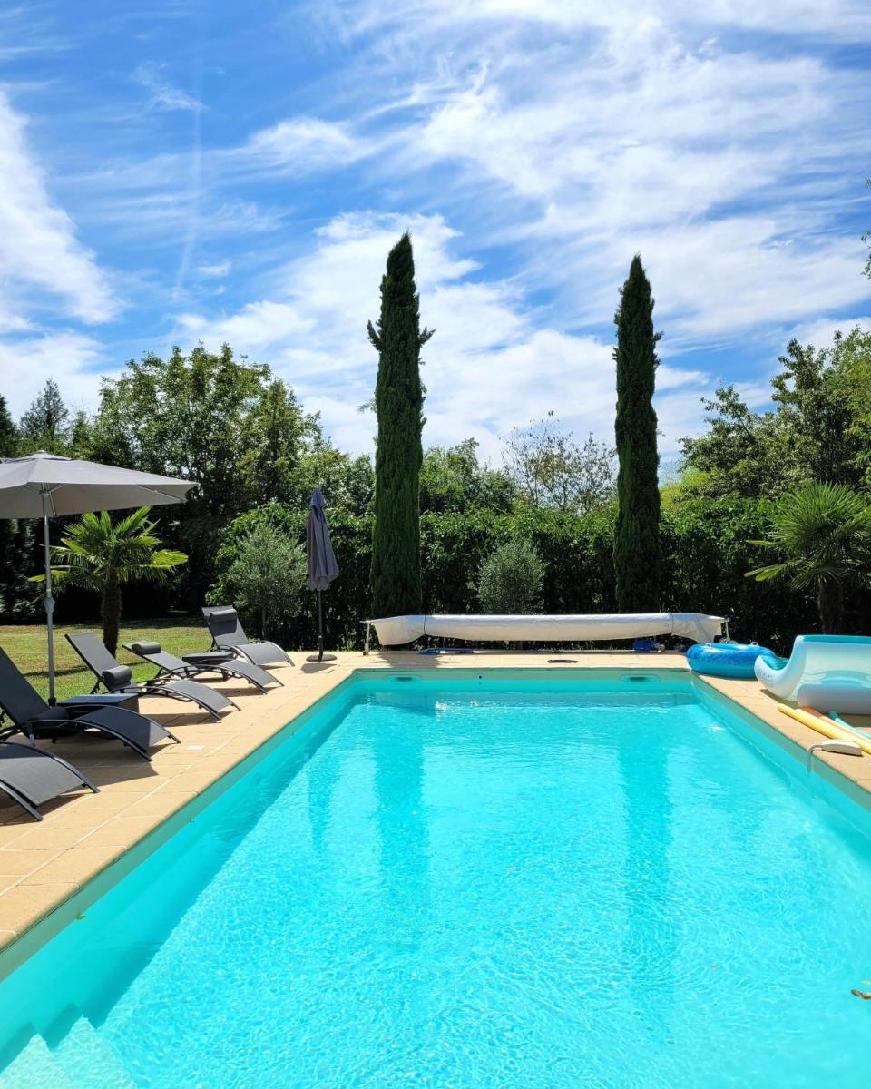 La Maison Tuffeau Bed and Breakfast - Housity