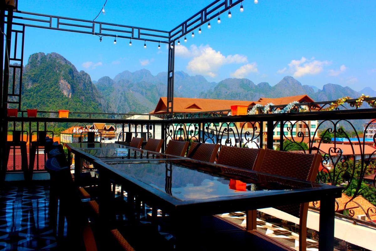 Champa Inn Hotel - Housity