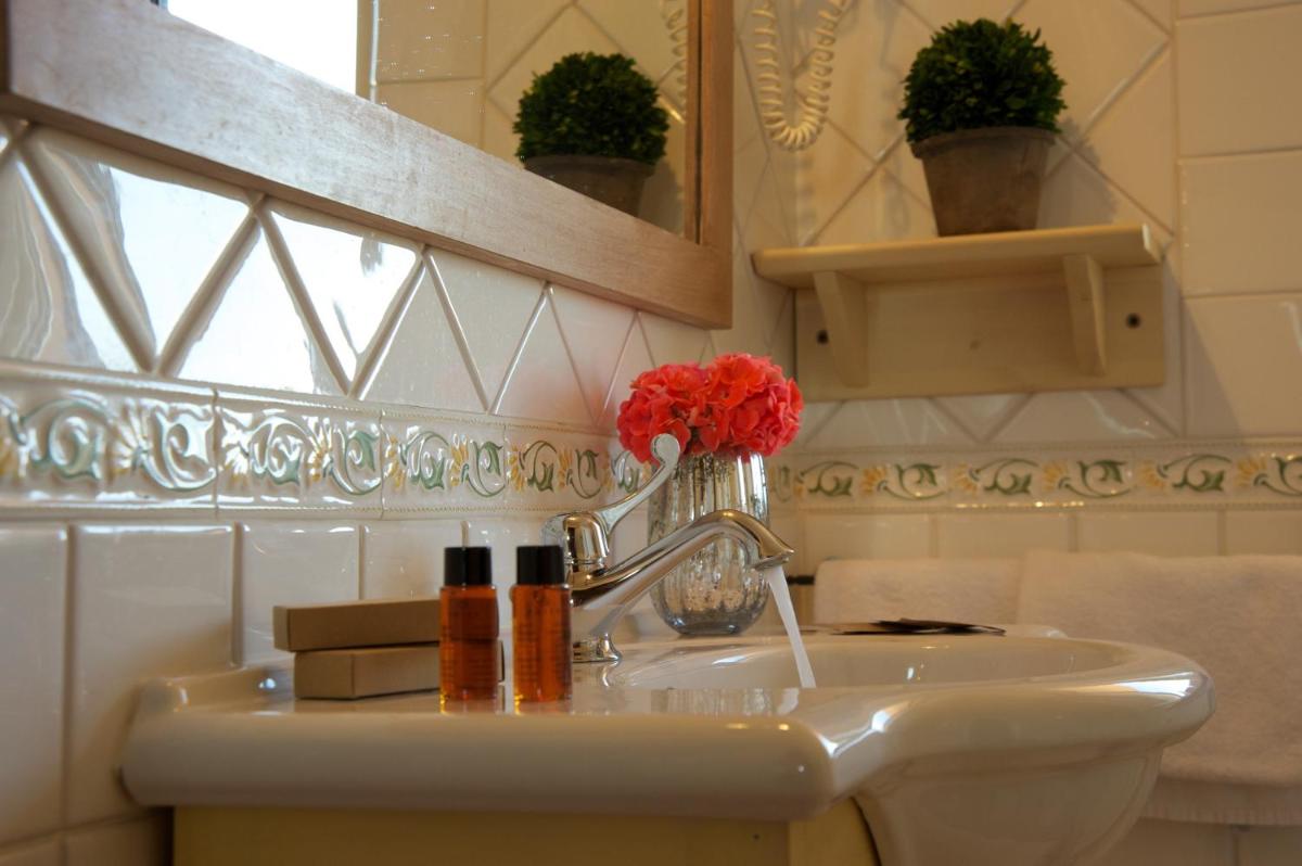 Albergo La Fontanella - Housity