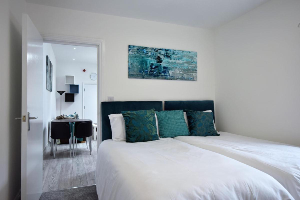 Dwell Living - Mowbray - Housity