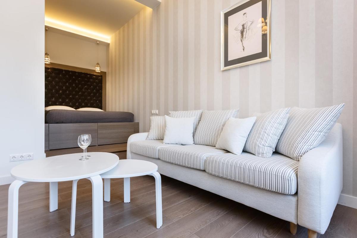 Center Avenue Apartments - Housity