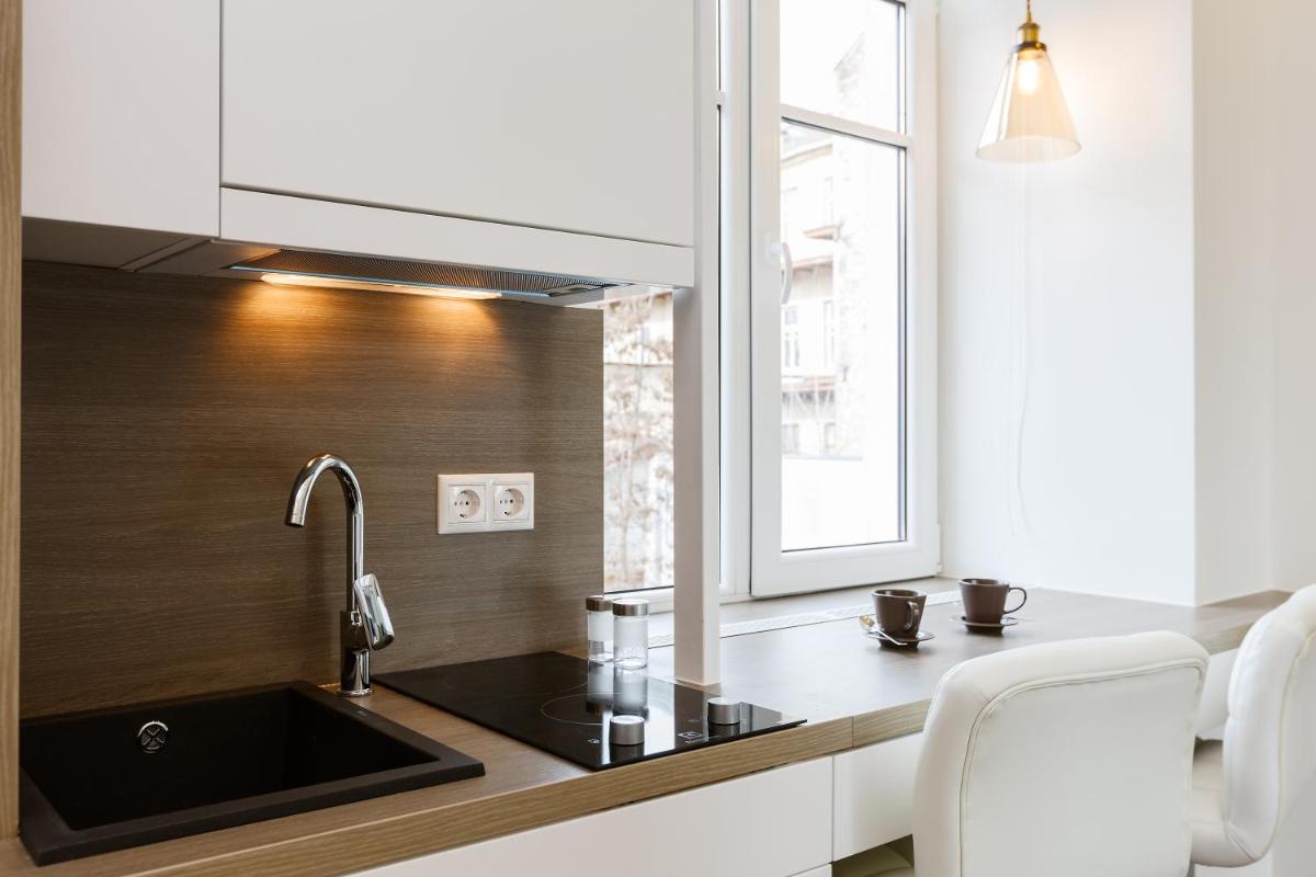 Suitetrails - Center Avenue Apartments