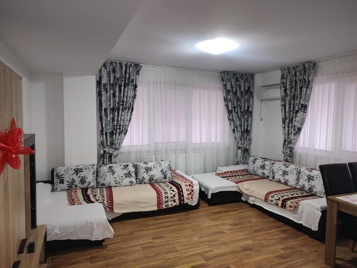 Apartament la malul Marii Negre 2 - Housity