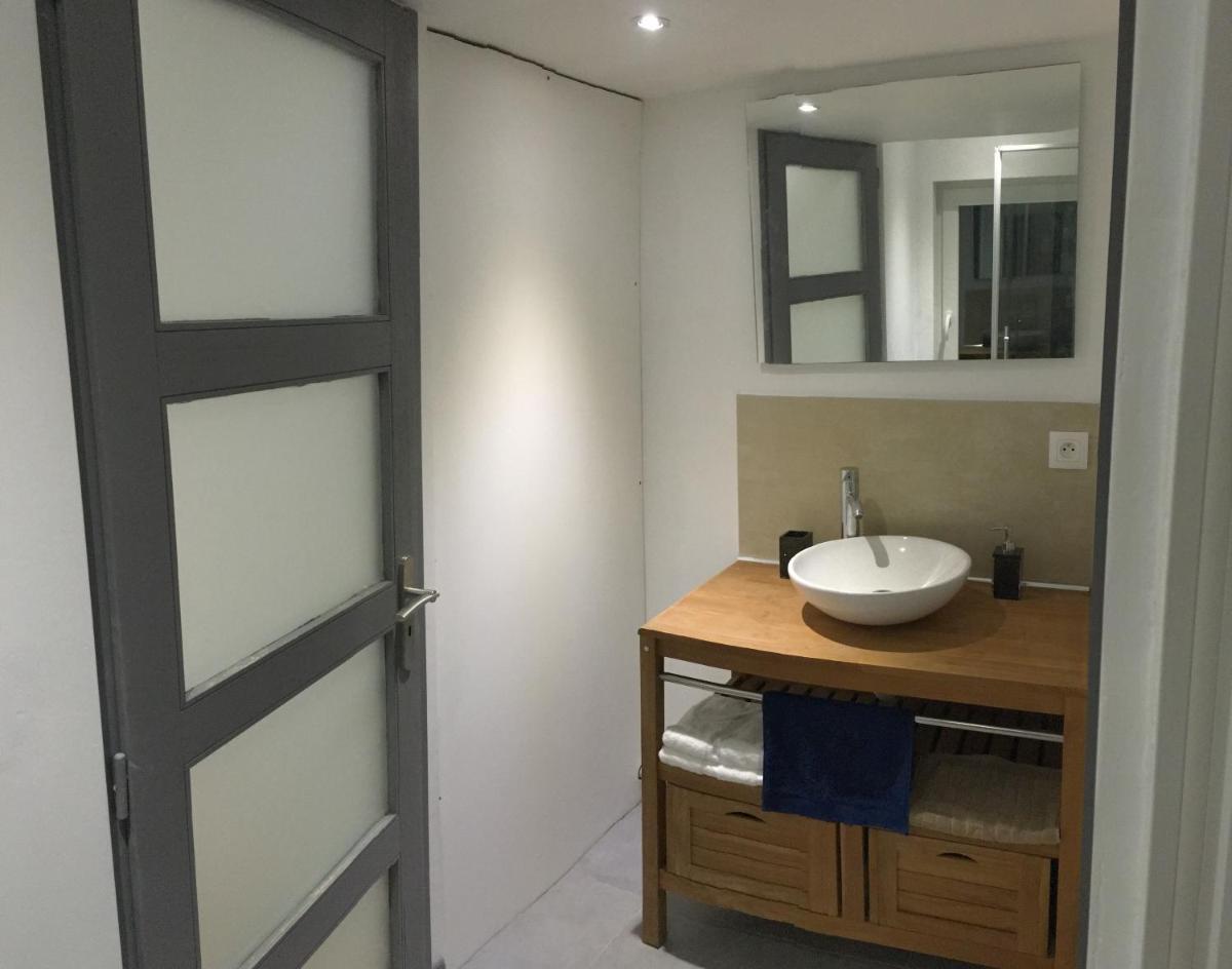 LITTLE PLAZA Appart'Hotel - Housity