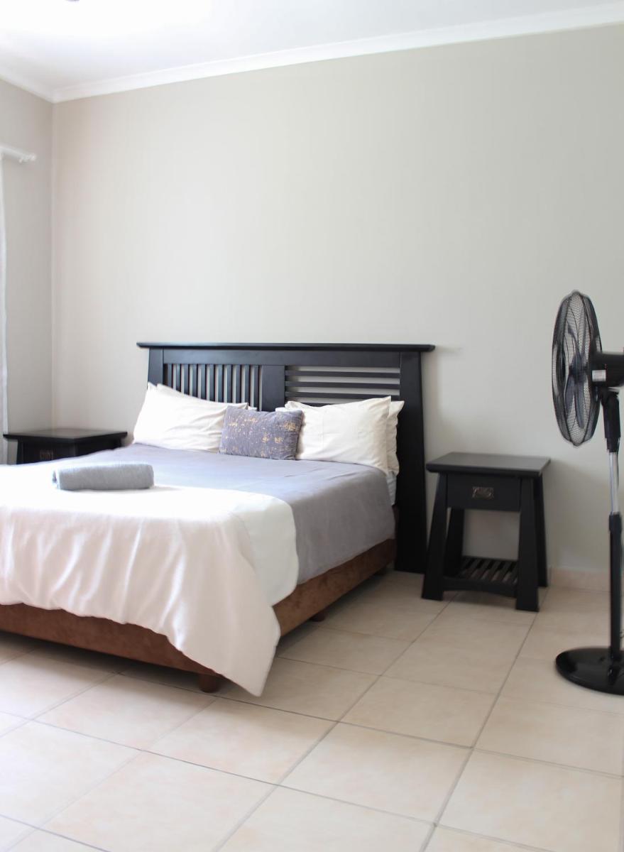 Bella Nova Guest House and Apartments - Housity