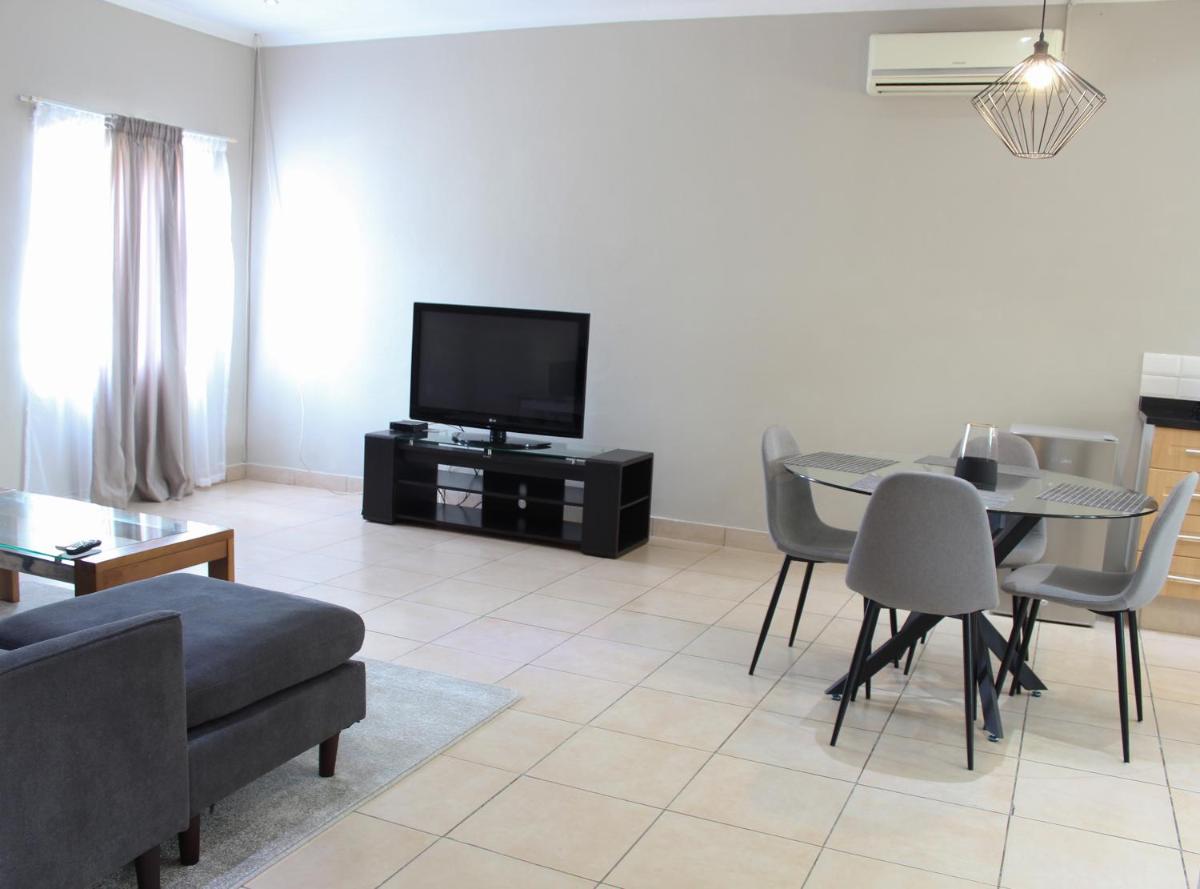 Bella Nova Guest House and Apartments - Housity