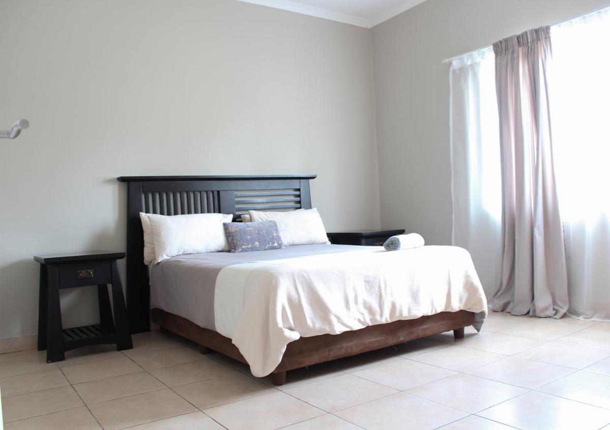 Bella Nova Guest House and Apartments - Housity