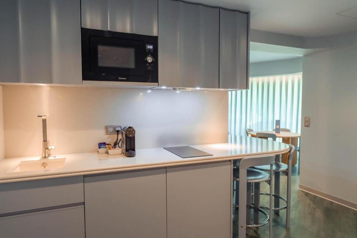 A cozinha ou kitchenette de The Views Oasis