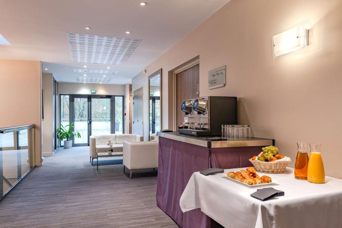 Nourriture dans l'hôtel ou à proximité