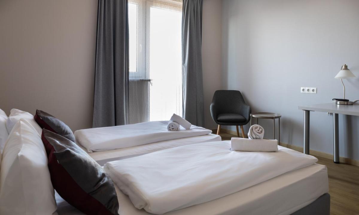 Di Verdi Imperial Hotel - Housity