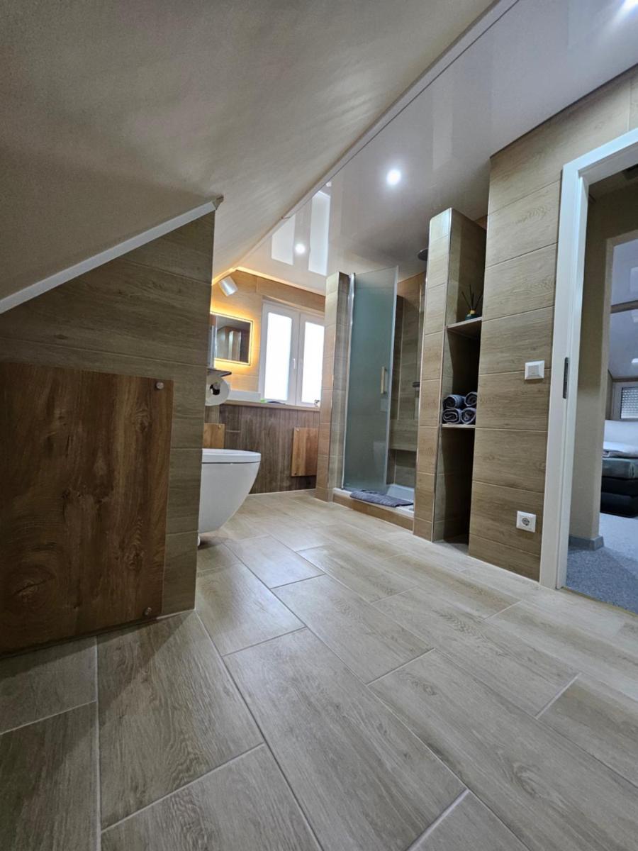Klein Haus 12A - Housity