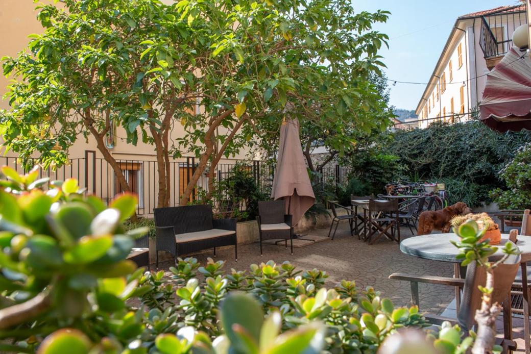 Hotel Piccadilly - Housity