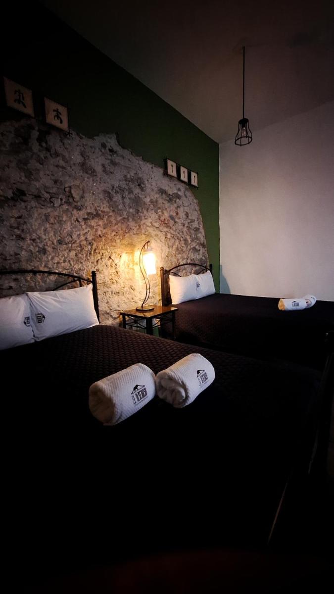 Hotel el Descanso - Housity