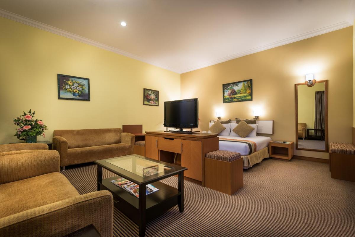 Hotel Sentral KL @ KL Sentral Station - Housity