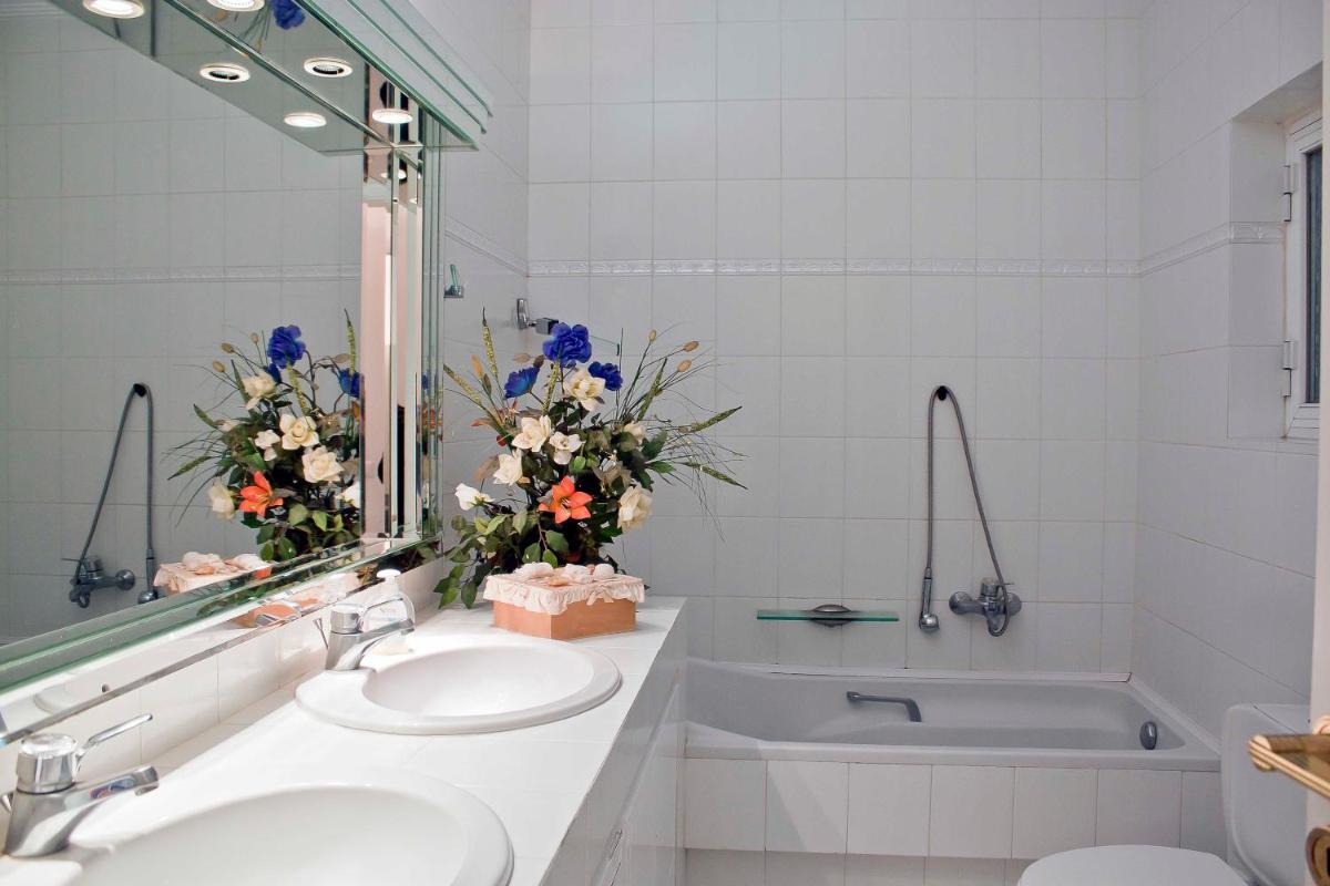 Suitetrails - Luxury Apartment Demokratias