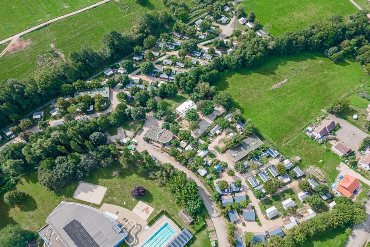 Camping Paradis Le Giessen - Housity