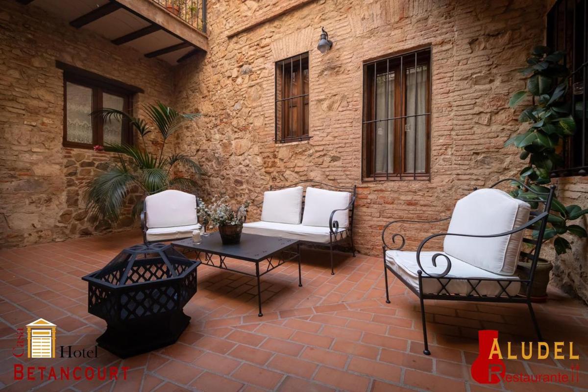 Hotel Casa Rural Betancourt - Housity