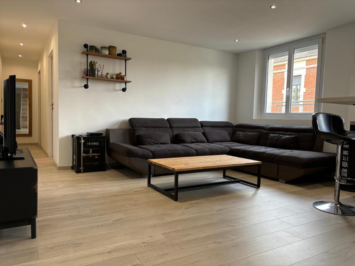 Logement Moderne avec wifi garage et proche du centre ville - Housity