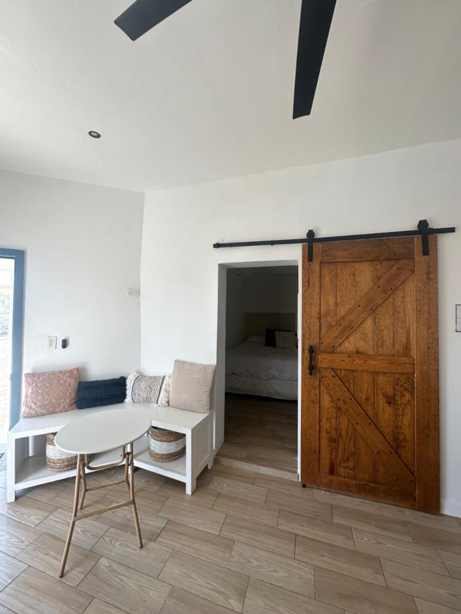 Bella Vista Side - Housity