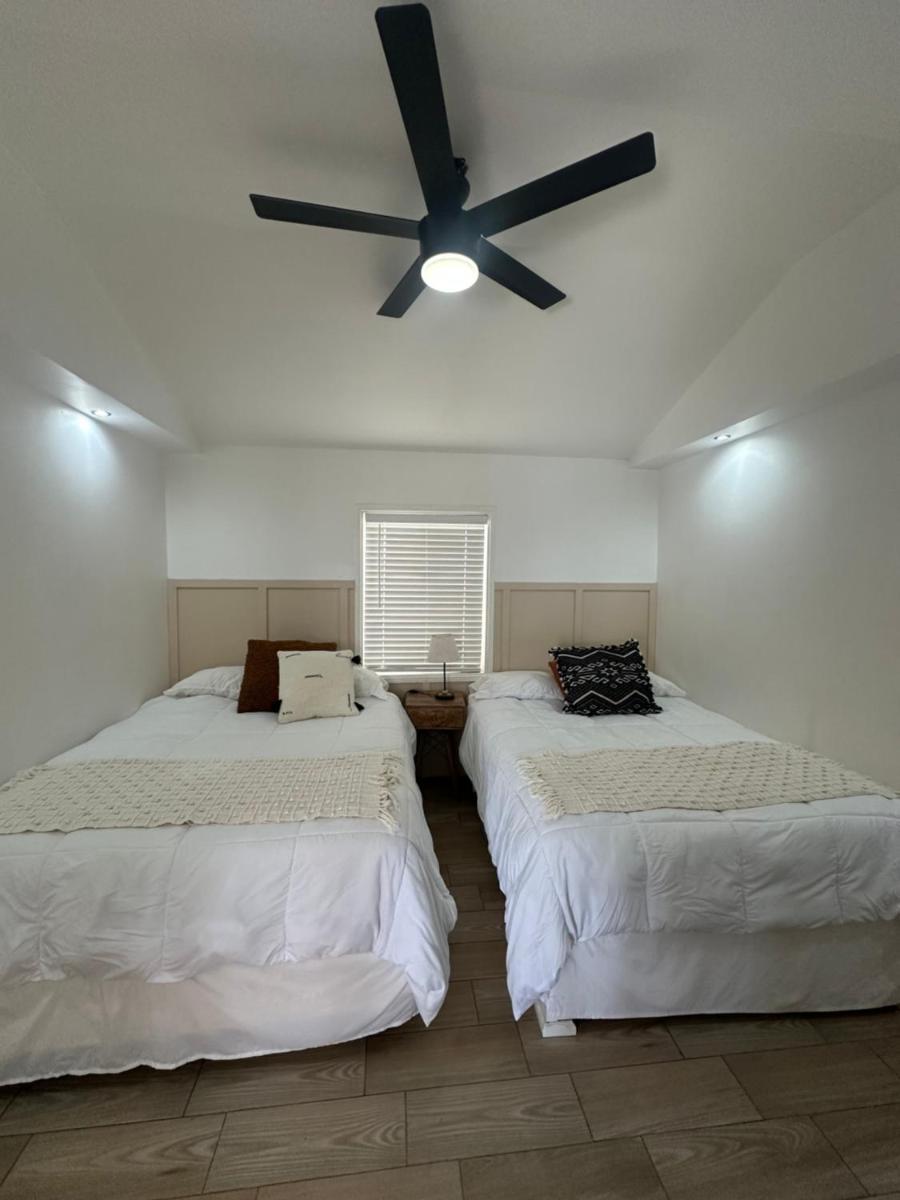 Bella Vista Side - Housity