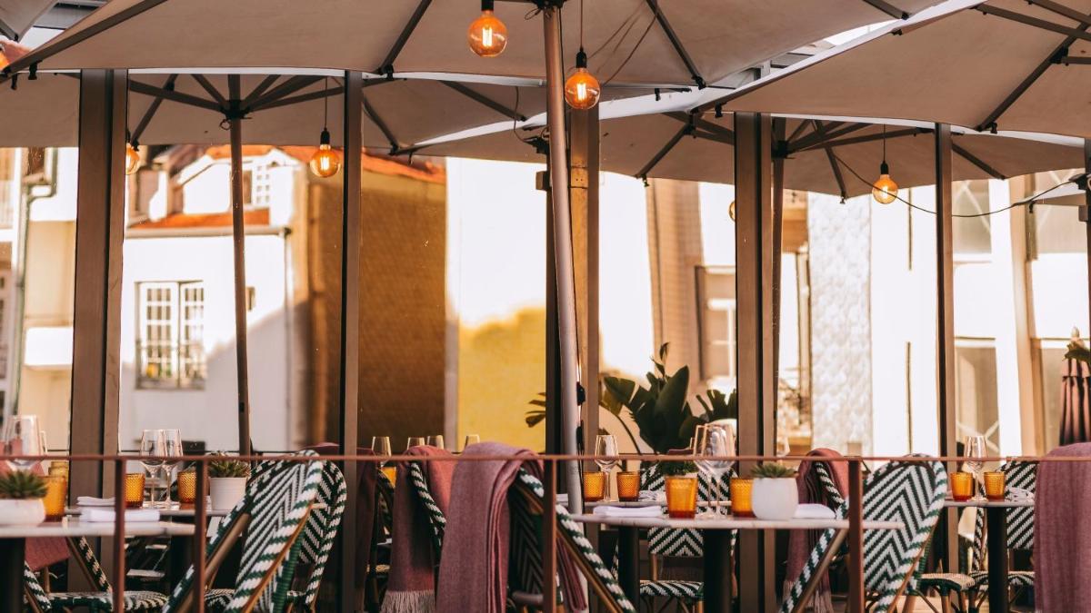 Um restaurante ou outro lugar para comer em InterContinental Porto - Palacio das Cardosas by IHG
