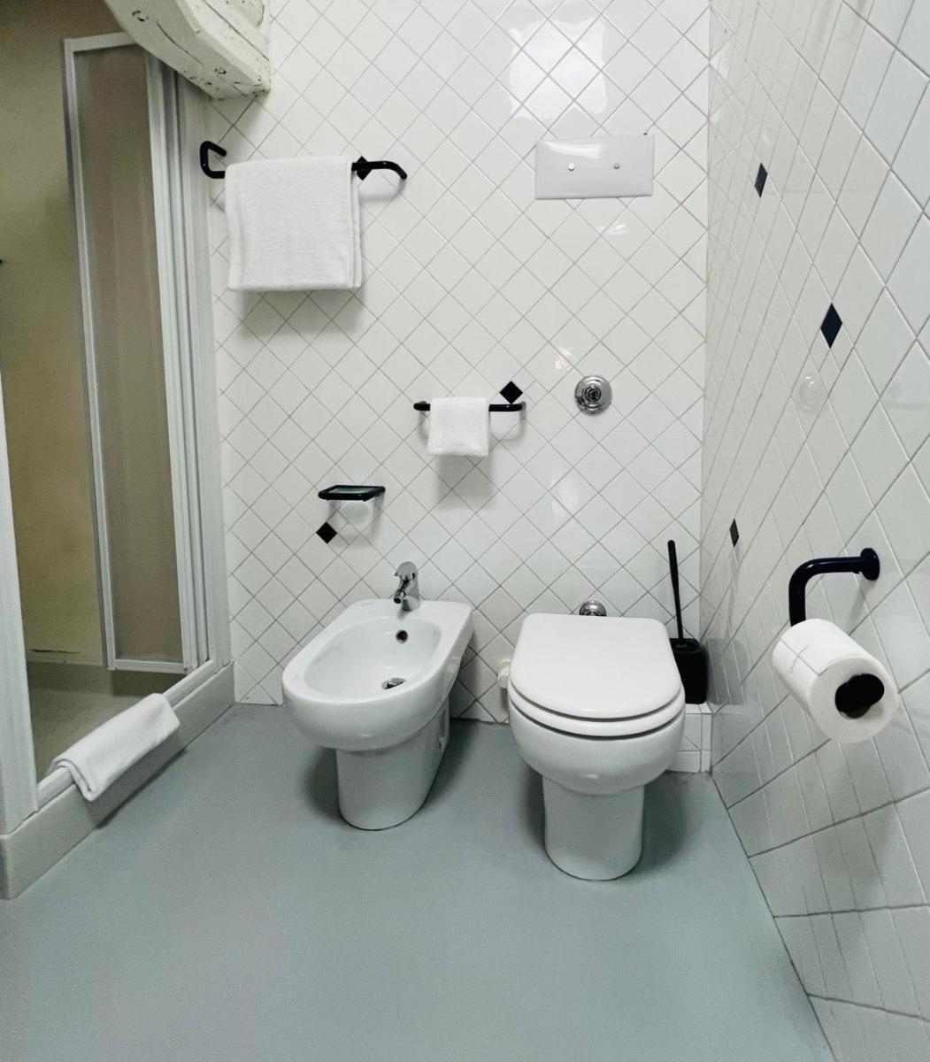 Legrenzi Rooms - Housity