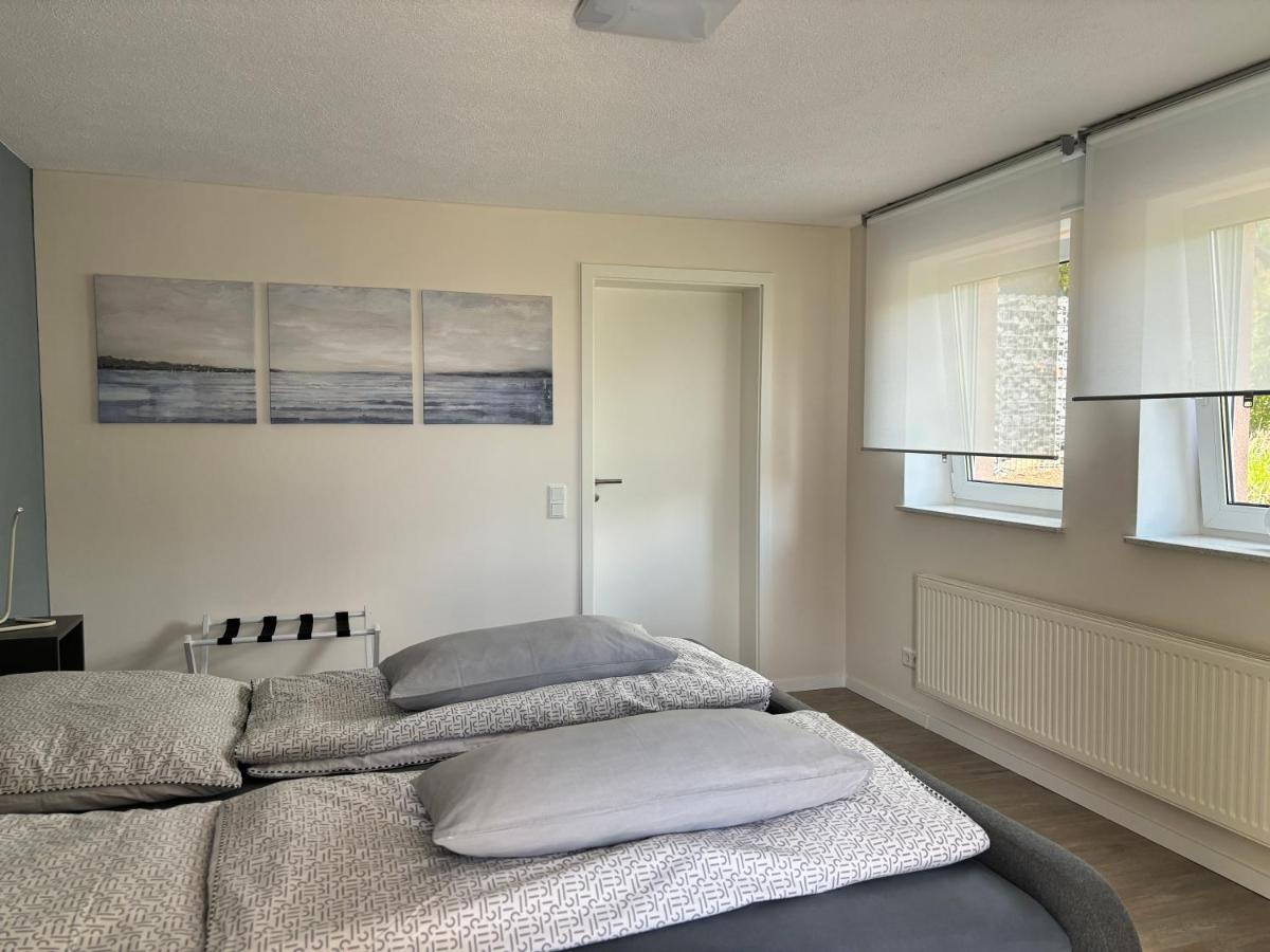 Ferienwohnung mit Terrasse und eigenem Garten in Ortsrandlage - Housity