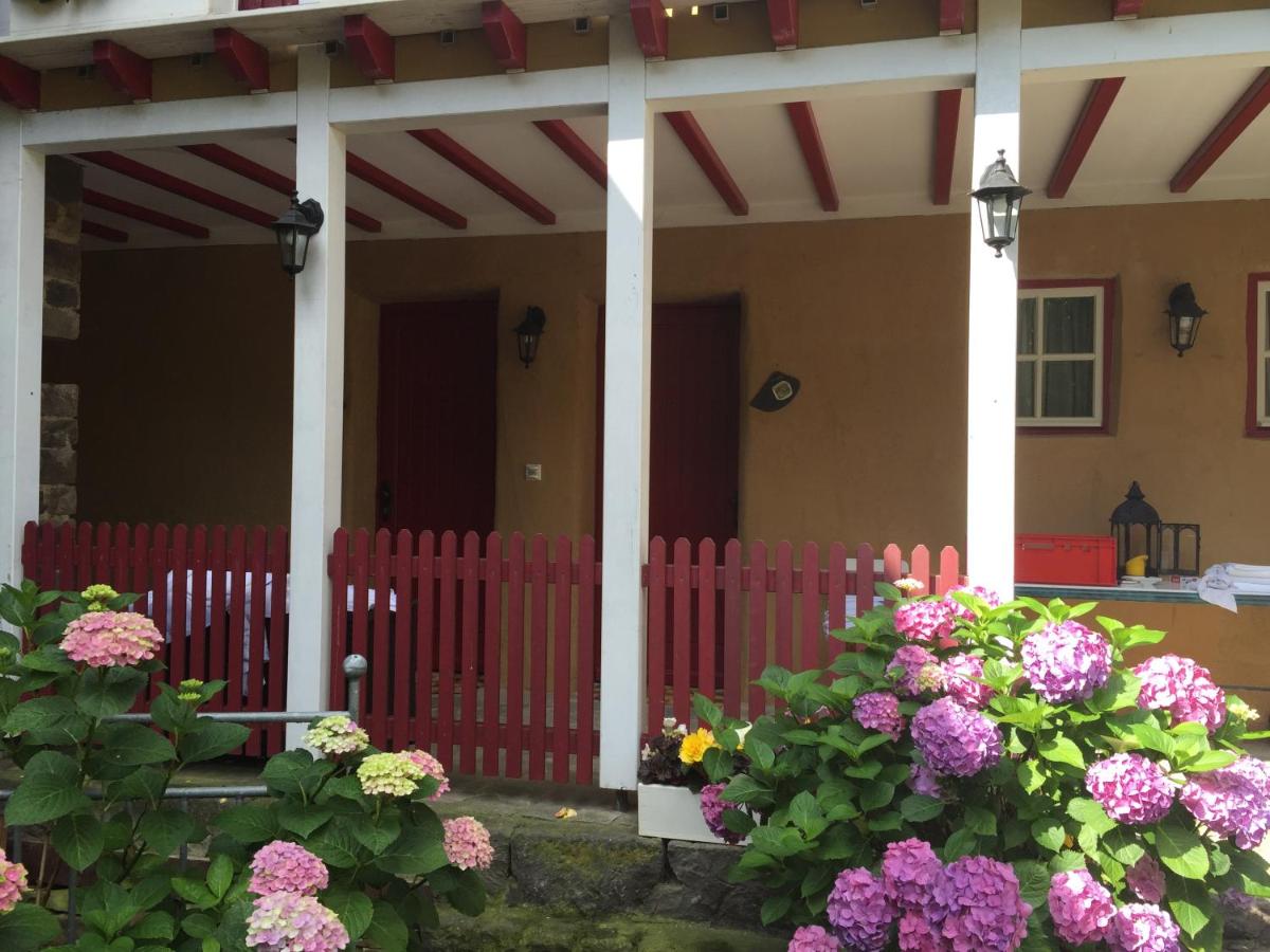 Hotel Agnesen-Hof - Housity
