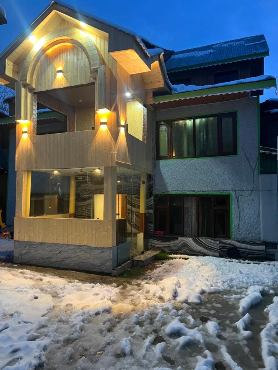 Pine Brooke Pahalgam - Housity