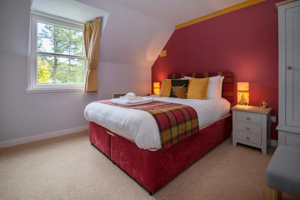 Eddrachilles Hotel - Housity