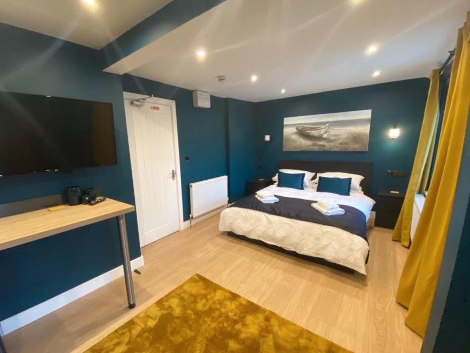 Sky City Apartments - Housity