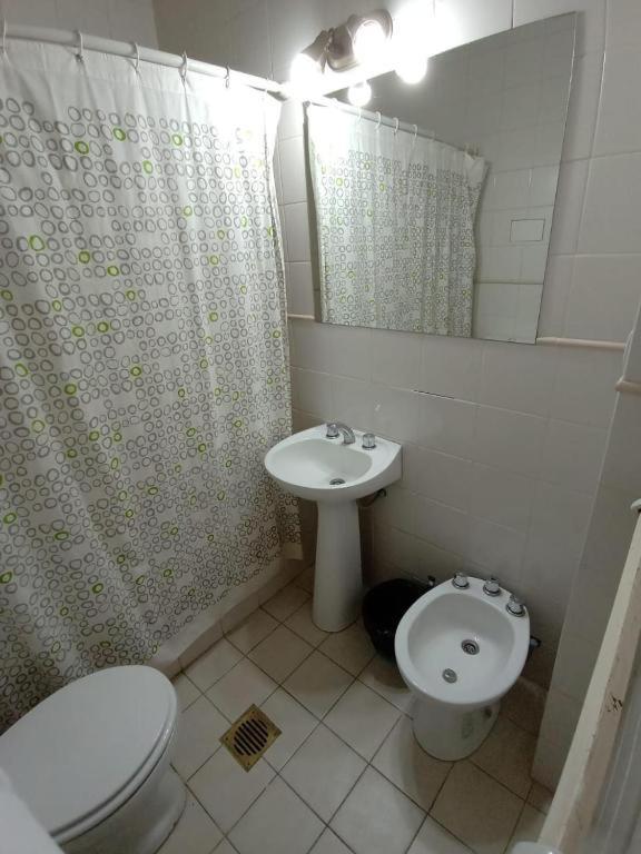 HOTEL APOLO NEUQUEN - Housity