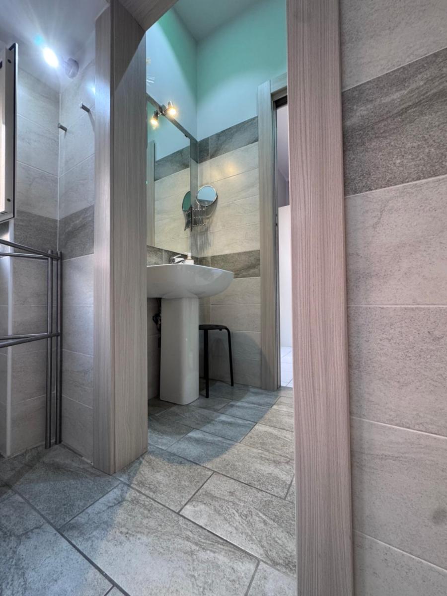 B&b La Ferrovia - Housity