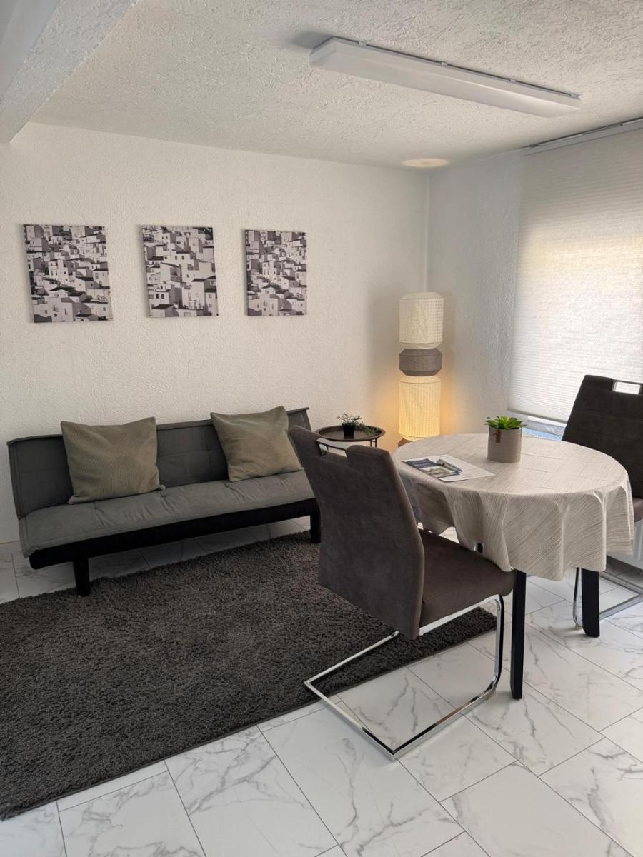 M & E Ferienwohnung - Hizvo