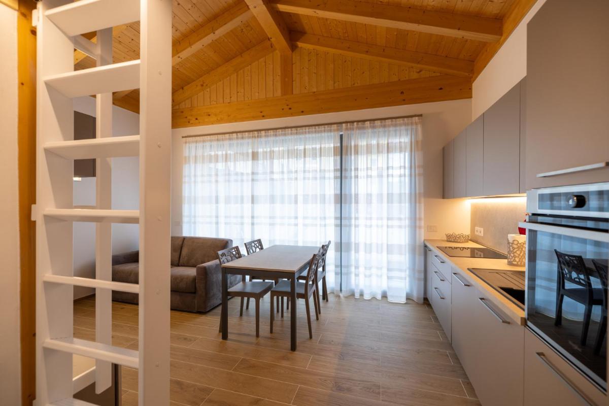 Apartments and holidays Cav Chiara Tione di Trento - Housity