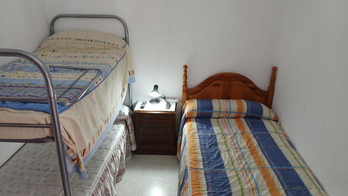 Habitacion Privada Doble Litera Toledo - Housity