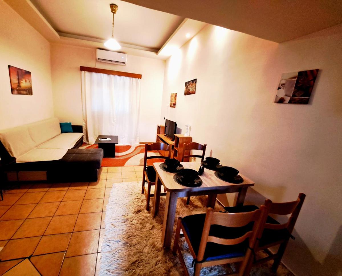 House with yard Subway 5min walk - Hizvo