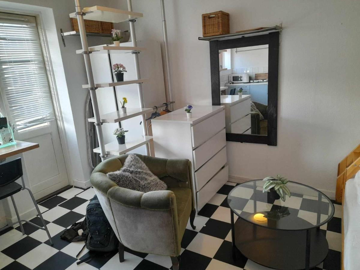 Nice room in apartment in Amager - Housity