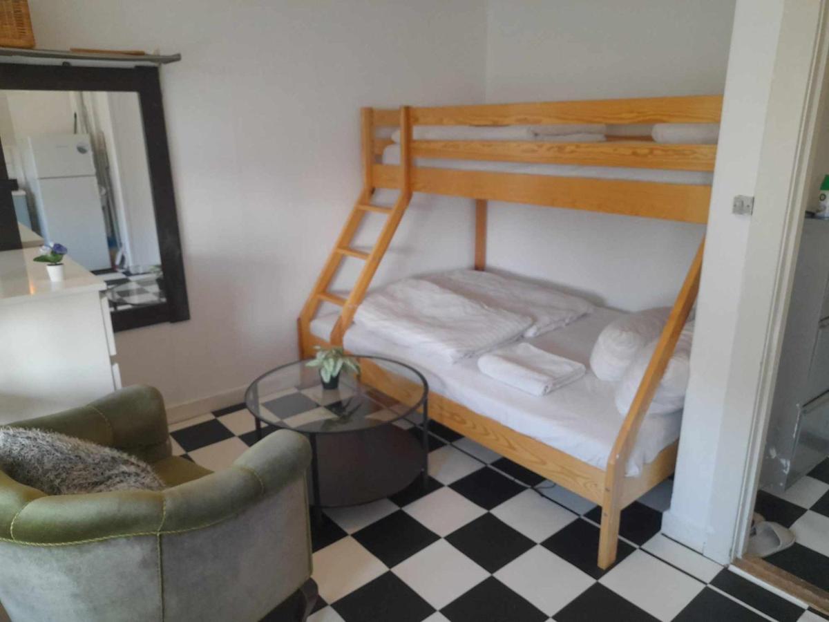 Nice room in apartment in Amager - Housity