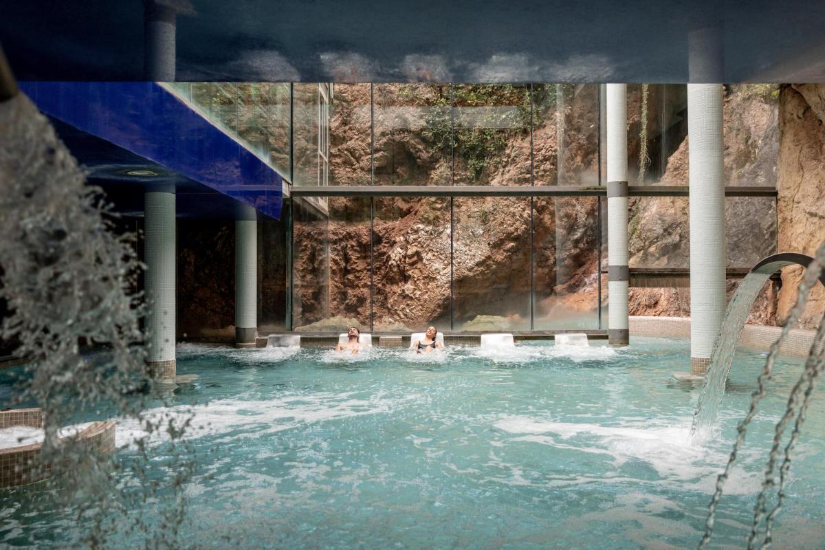 Piscina en o cerca de Hotel Balneario La Hermida