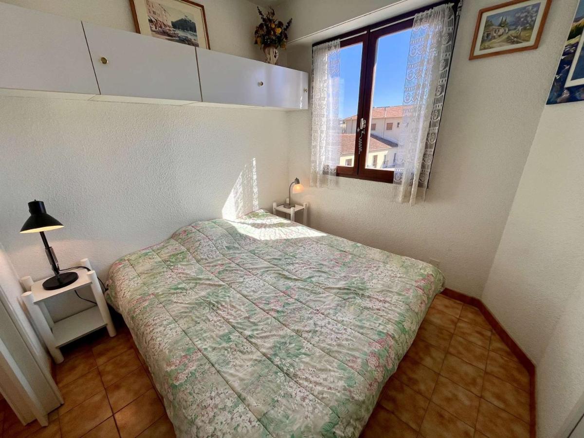 Appartement T2 climatisé à Cavalaire, parking privé, proche centre et plages, balcon au calme - FR-1-226B-110 - Housity