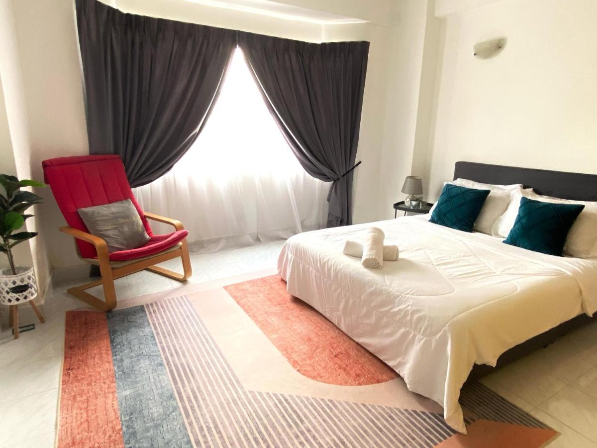 The Nest - Cozy 3-Bedroom Condo, Shah Alam - Hizvo