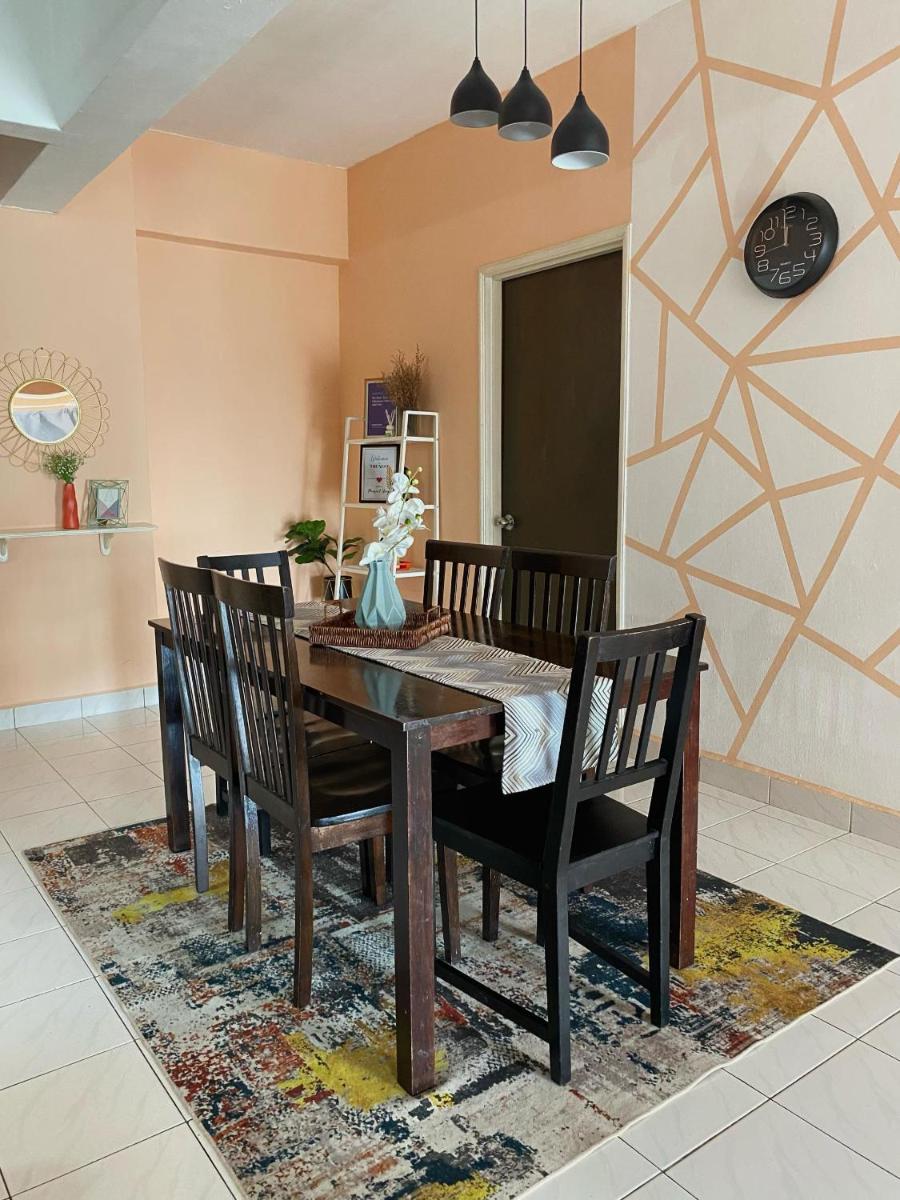 The Nest - Cozy 3-Bedroom Condo, Shah Alam - Hizvo